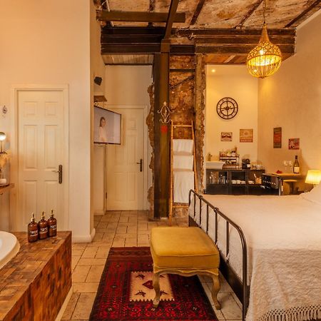 Trieste Neve Tzedek Boutique Suites Tel Aviv Exteriör bild