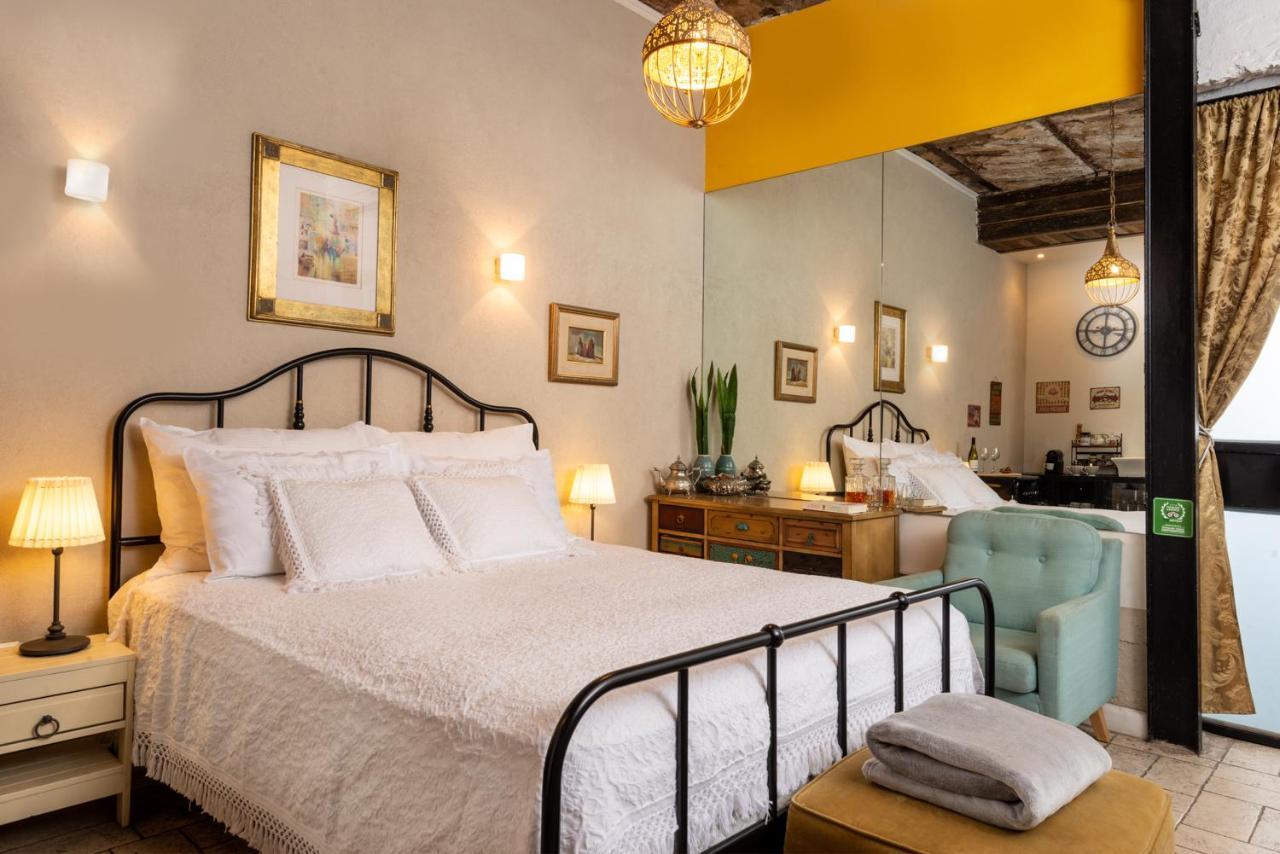 Trieste Neve Tzedek Boutique Suites Tel Aviv Exteriör bild