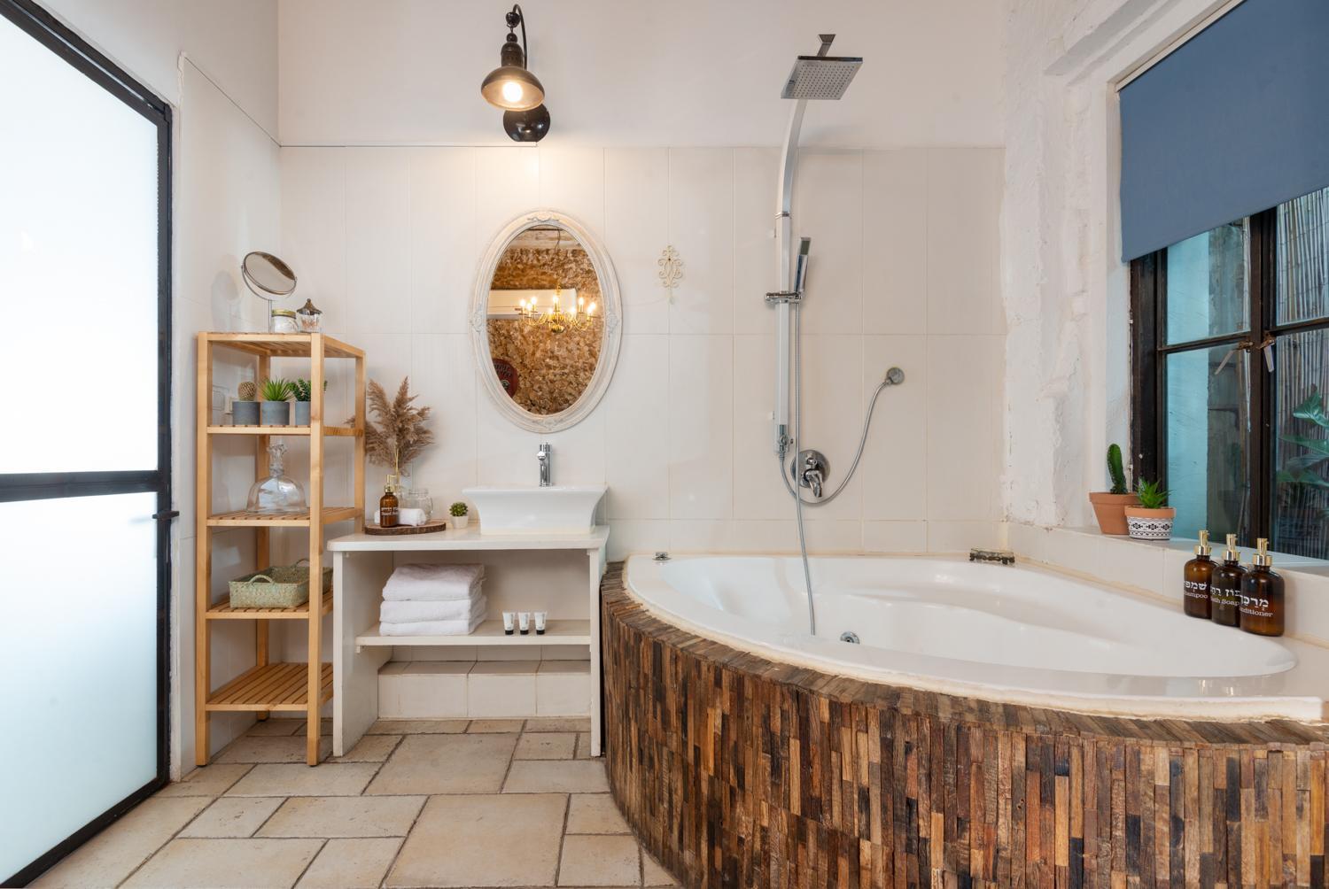 Trieste Neve Tzedek Boutique Suites Tel Aviv Exteriör bild